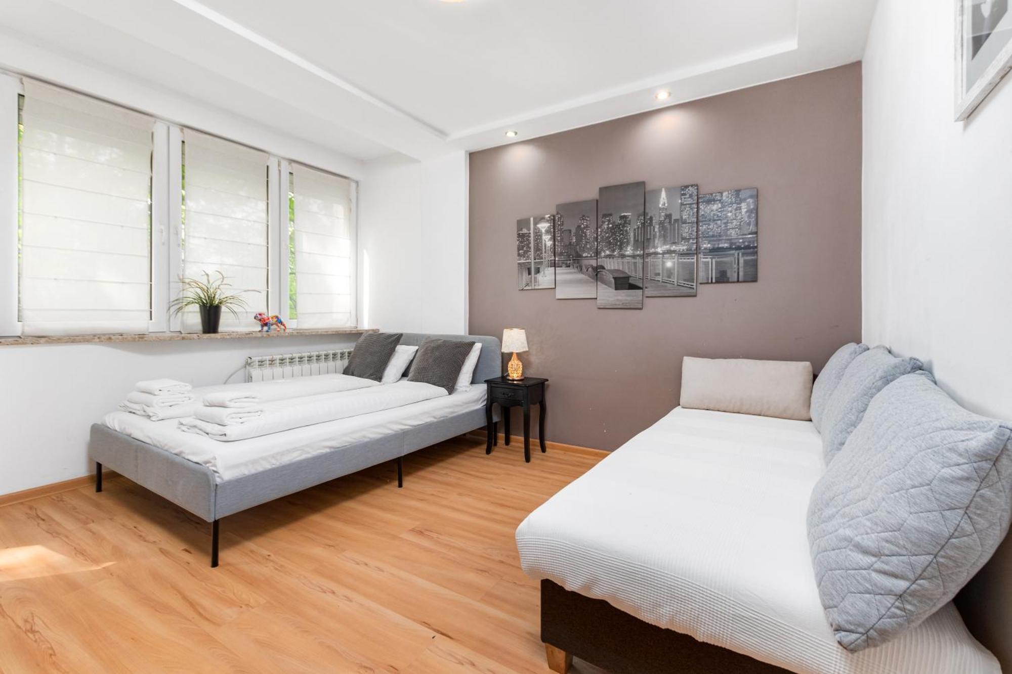 Niska 12 By Homeprime Varşovia Exterior foto